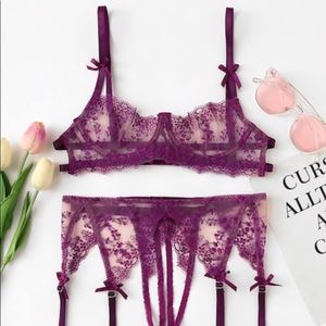Magenta lace lingerie set with garter